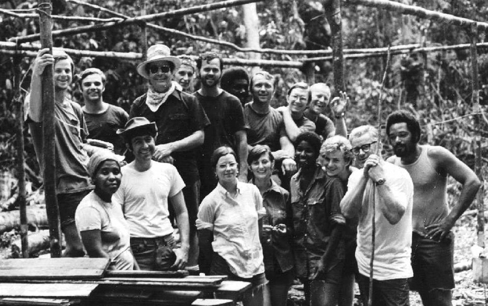 Как люди строили идеальное общество,
и что у них получилось. Изображение №10.