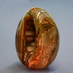 Агат. Яйцо.