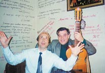 Еще один талант Юрия Горного - он умеет находить одаренных людей: поэт-импровизатор Вадим Данилкин