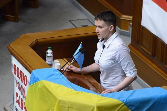 Савченко призвала украинцев не голосовать на выборах за «старых политиков»