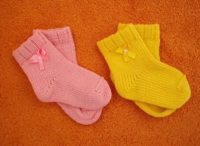 Связать детские носки спицами на 2 года
