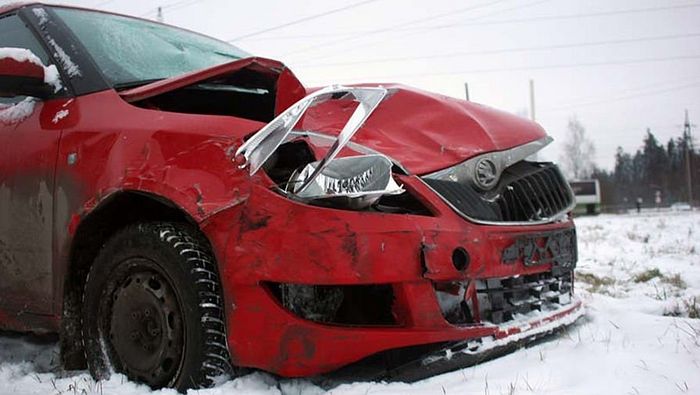 Машина священника после аварии в Петрозаводске